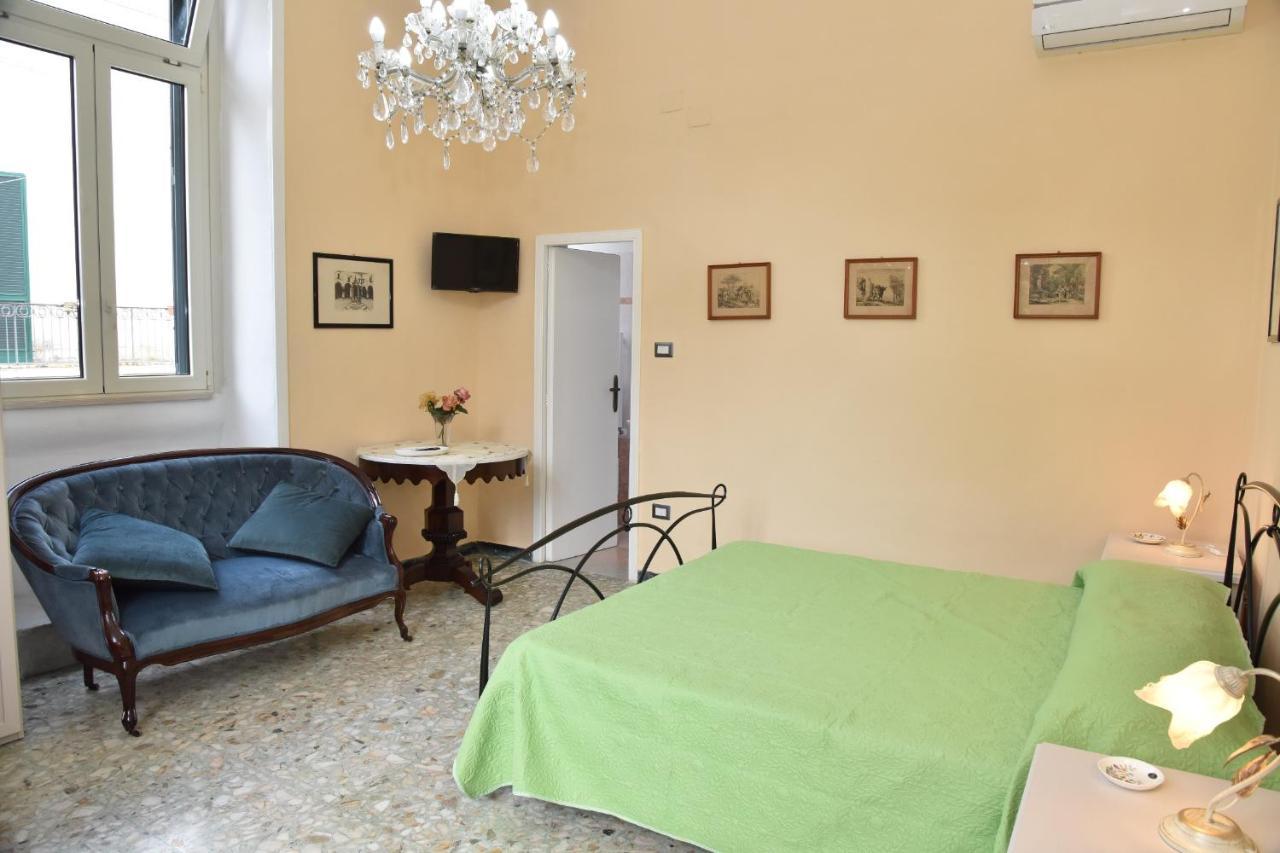 Rosaria Suite&Rooms Lecce Exterior foto